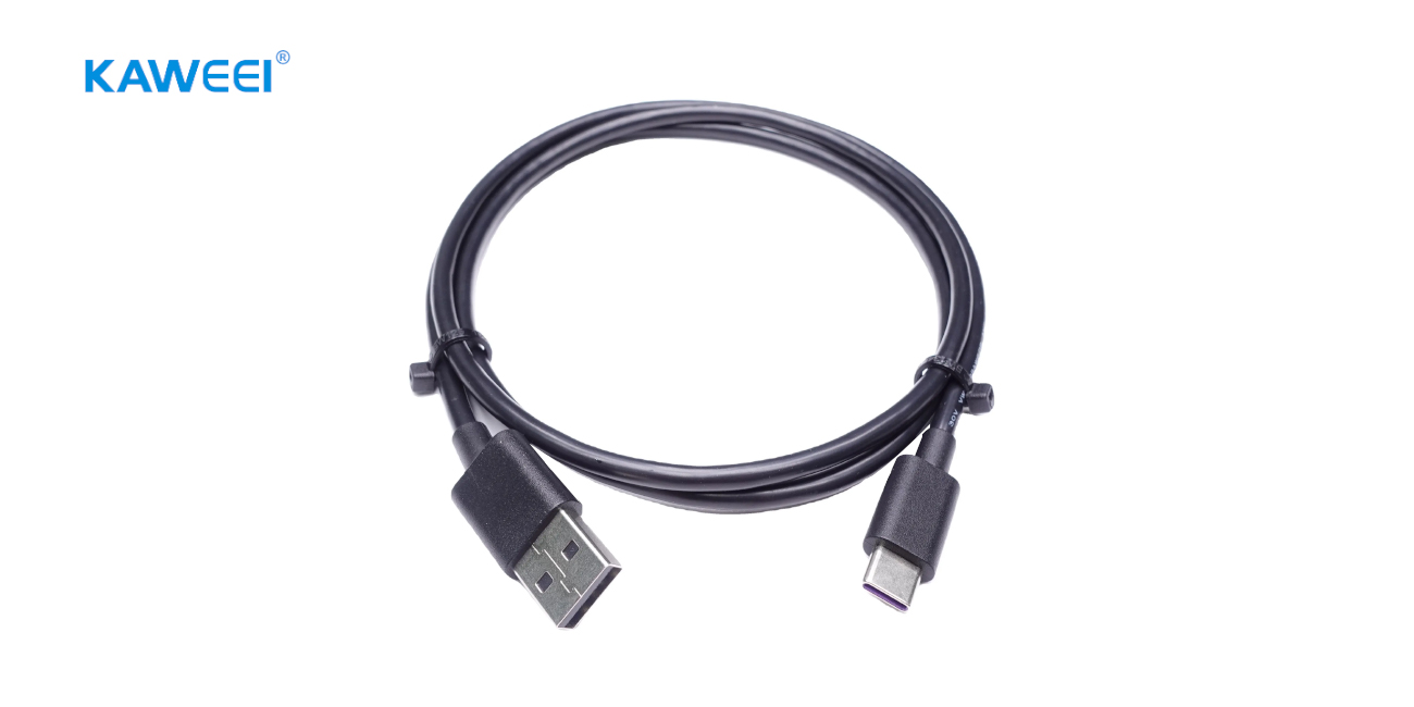 Câble de données USB noir personnalisé de haute qualité pour le changement de données