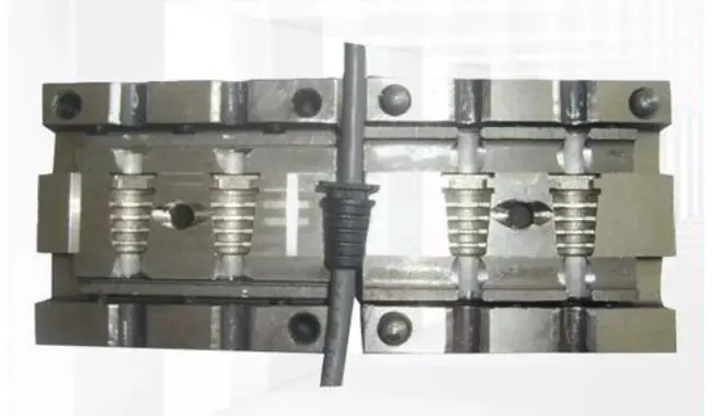 SR molding