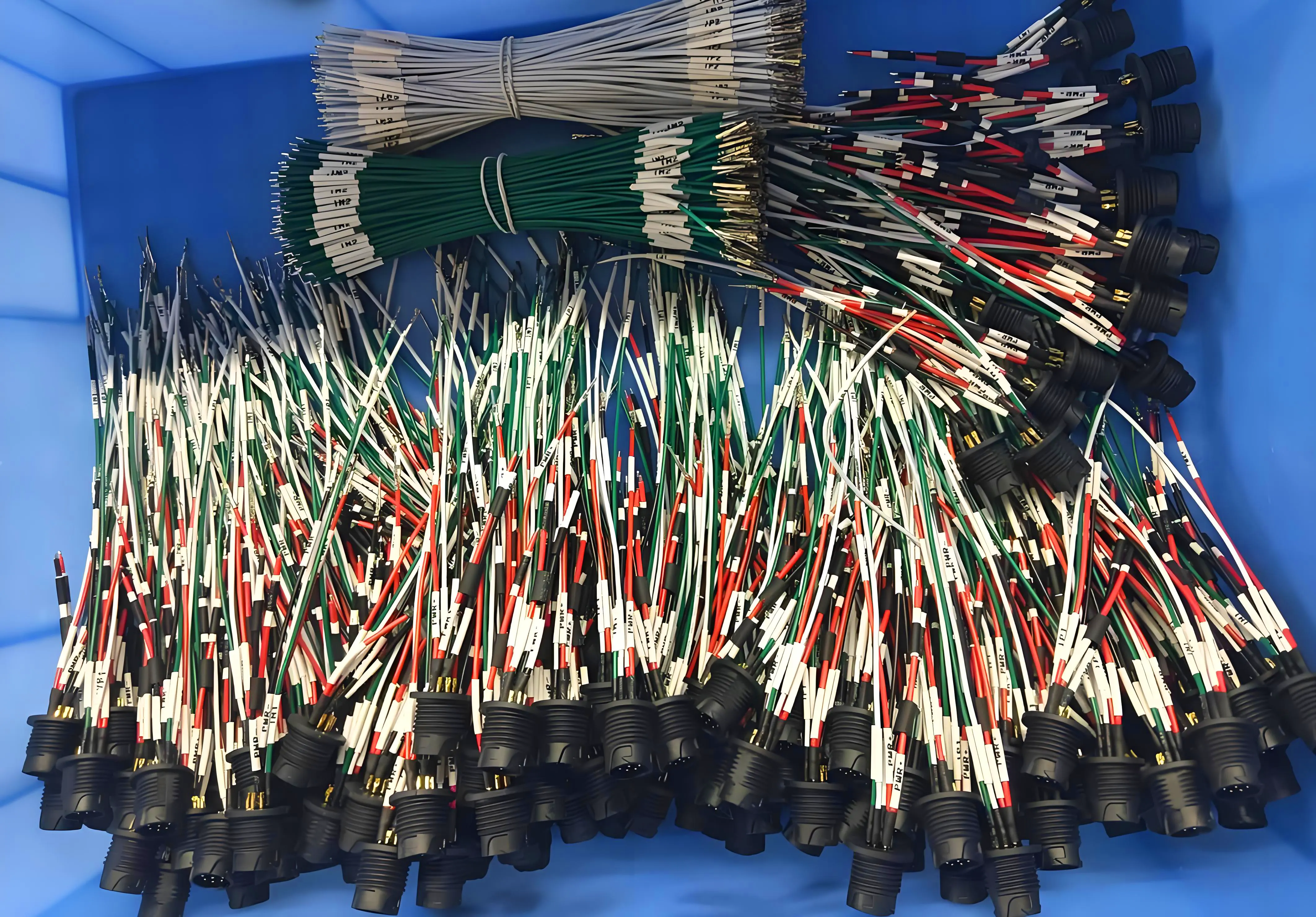 customized wiring harnesses 